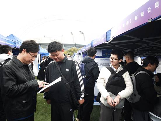 2c5593b9c42f7ab7af7f29b4abe3297